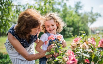60 Old Fashioned Girl Names That Grandma Will Love